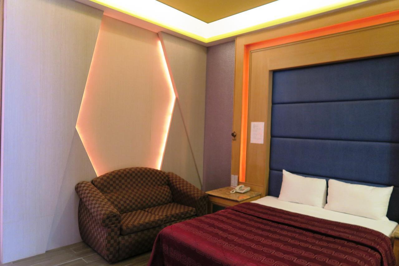 富晴汽車旅館fu Ching Motel Changhua City Luaran gambar
